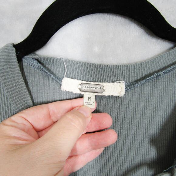 Gimmick Top Womens Medium Gray Boho Peasant Long Sleeve Lace Up Tiered Pattern - Picture 4 of 9